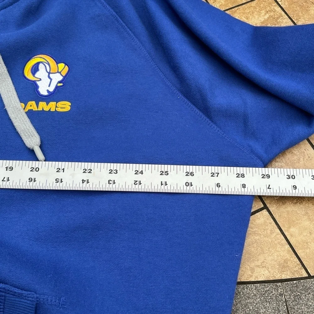 Men's Antigua Royal Los Angeles Rams Logo Victory Pullover Hoodie
